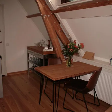 Com-in Apartment Alkmaar